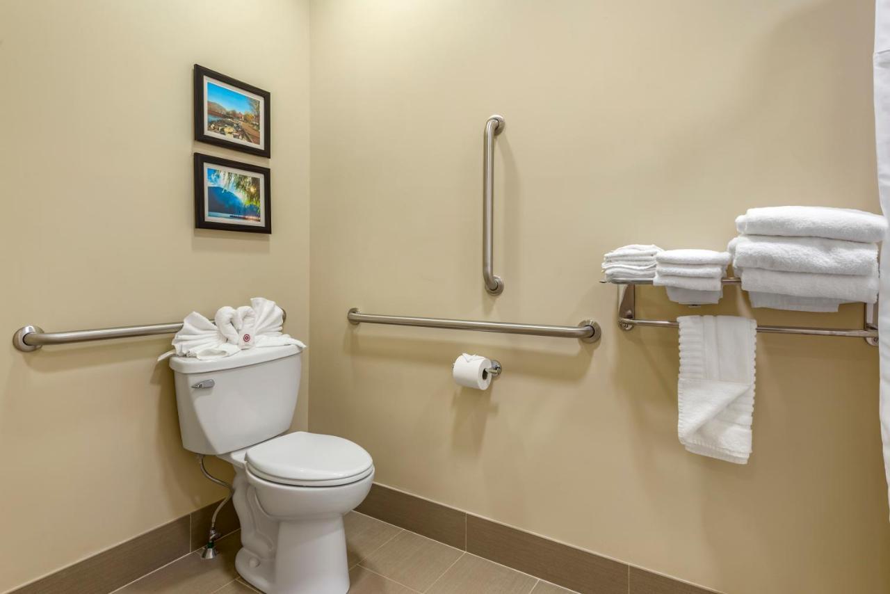 Comfort Inn Brewster Kültér fotó